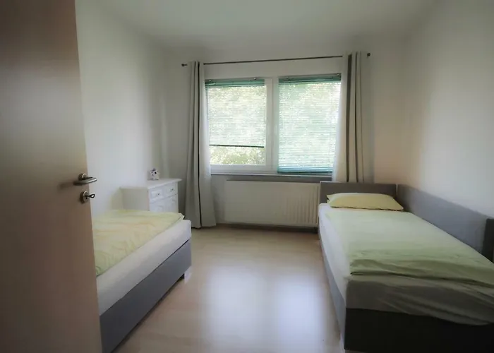 Am Dornheimer Berg Appartement *